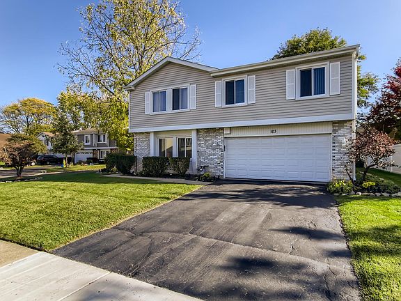 3rd image of 103 Ironwood Ct