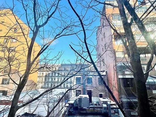 Rented by Compass | media 20