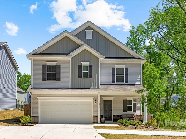 5927 Palmer Dr, Charlotte, NC 28212