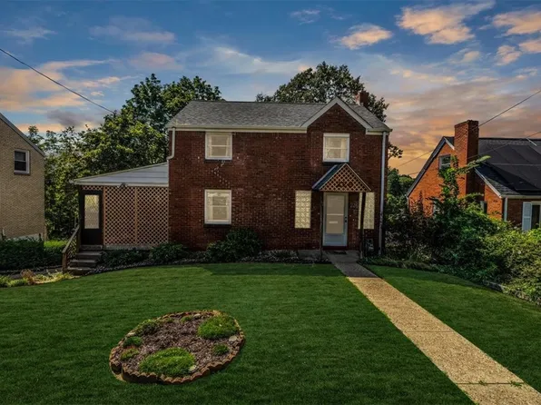 226 Old Clairton Rd, Pittsburgh, PA 15236