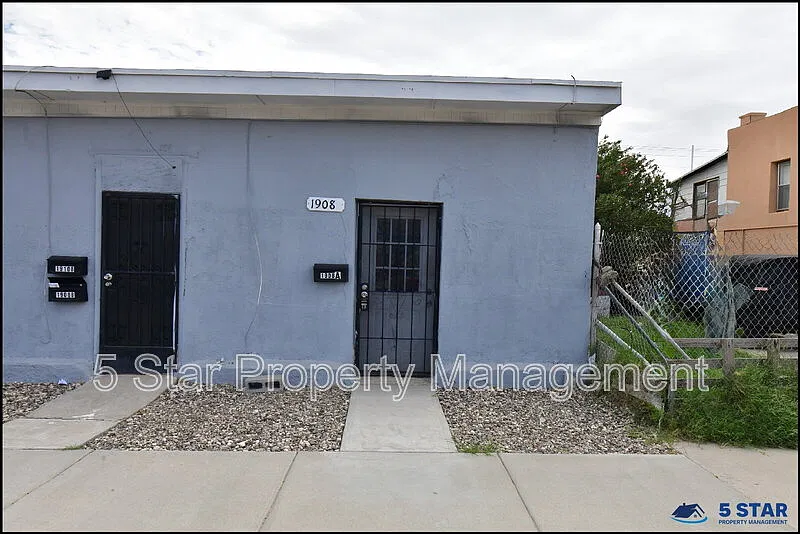 2 bed, 1.0 bath, 800 sqft, $850 — Photo 3