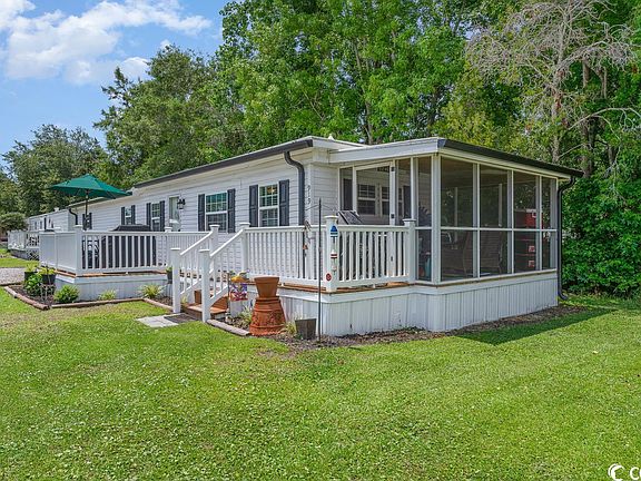 2nd image of 919 Baron Ln.