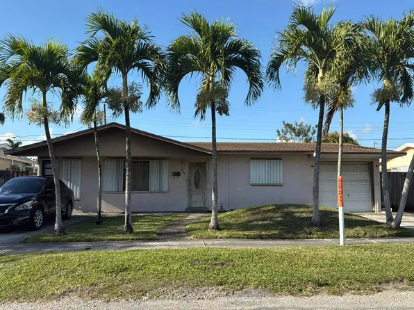 10261 SW 152nd St, Miami, FL 33157