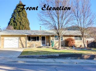 403 Placer St, Rogue River, OR 97537