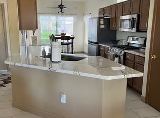 19540 N Hidden Canyon Dr, Surprise, AZ 85374