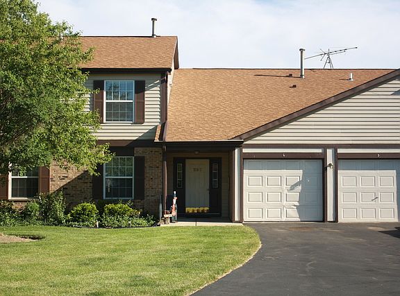 2nd image of 228 Brett Cir Unit A