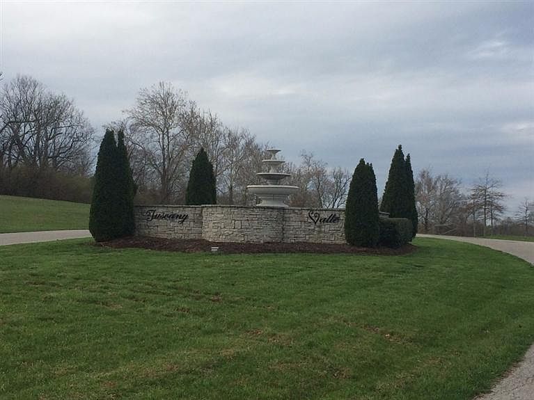 2nd image of 304 Terra Bianca Dr