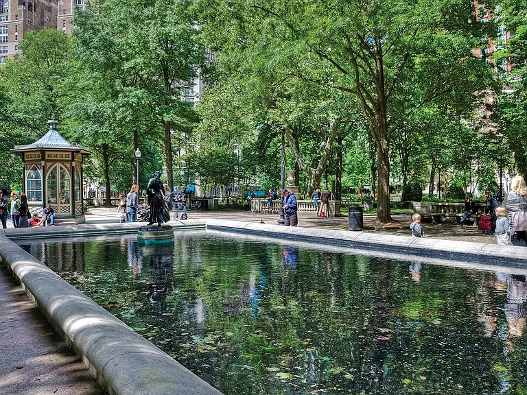Relax on a park bench or catch-up with friends at Rittenhouse Square