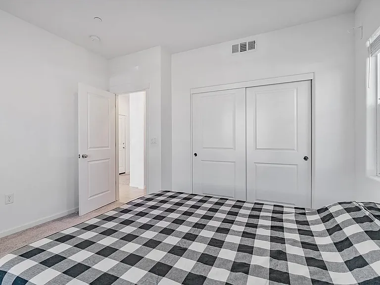 5319 Hames Valley Ln — Photo 22
