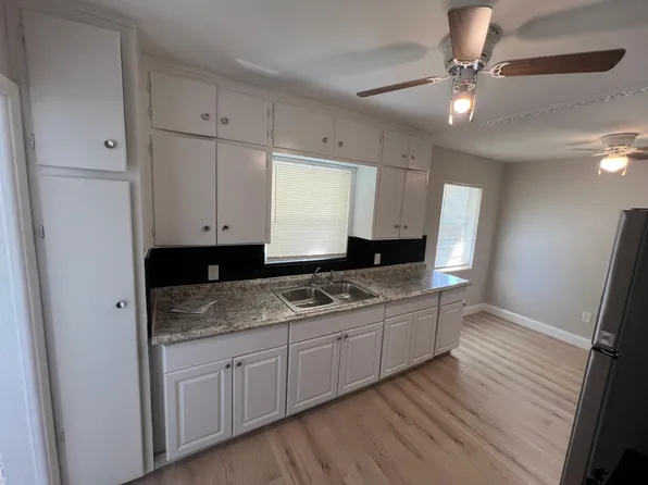 (undisclosed Address), Lake Worth, FL 33460