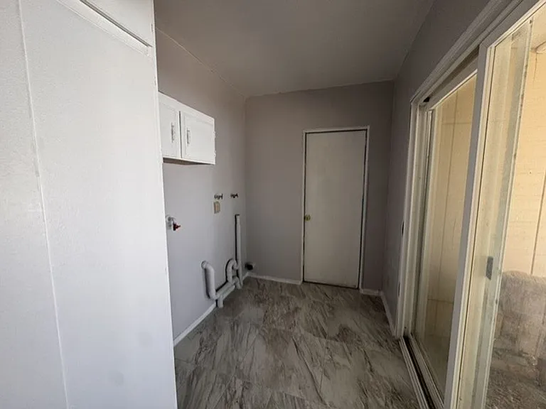 21008 South Rd — Photo 11