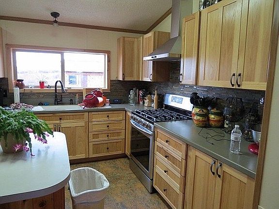 New cabinets/corian counters