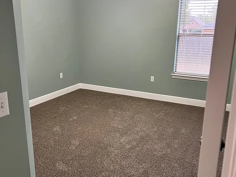 6717 Barnwood Dr — Photo 16