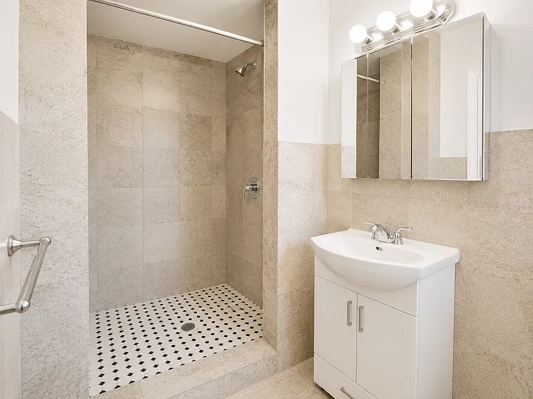 700 Fort Washington Ave #4B — Photo 12