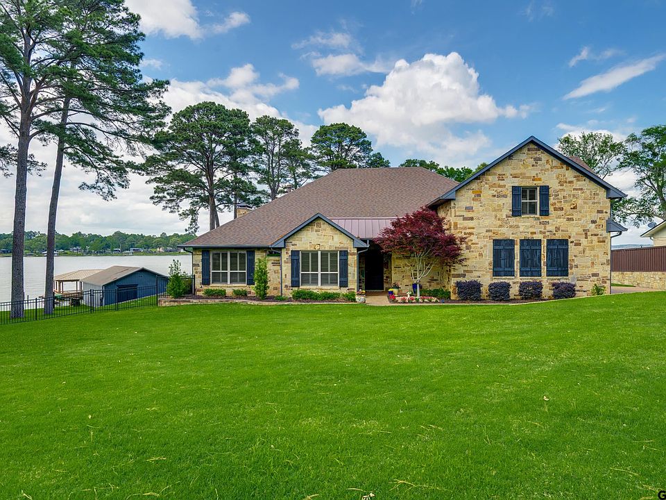 1st image of 122 Angelina Dr