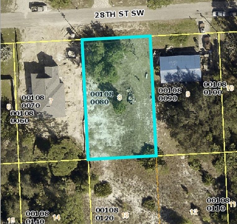 2nd image of 3205 28th St SW