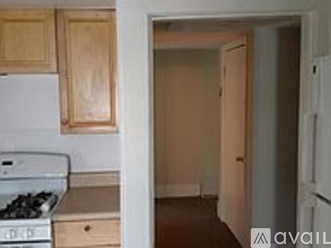 2nd image of 174 Main St #0
