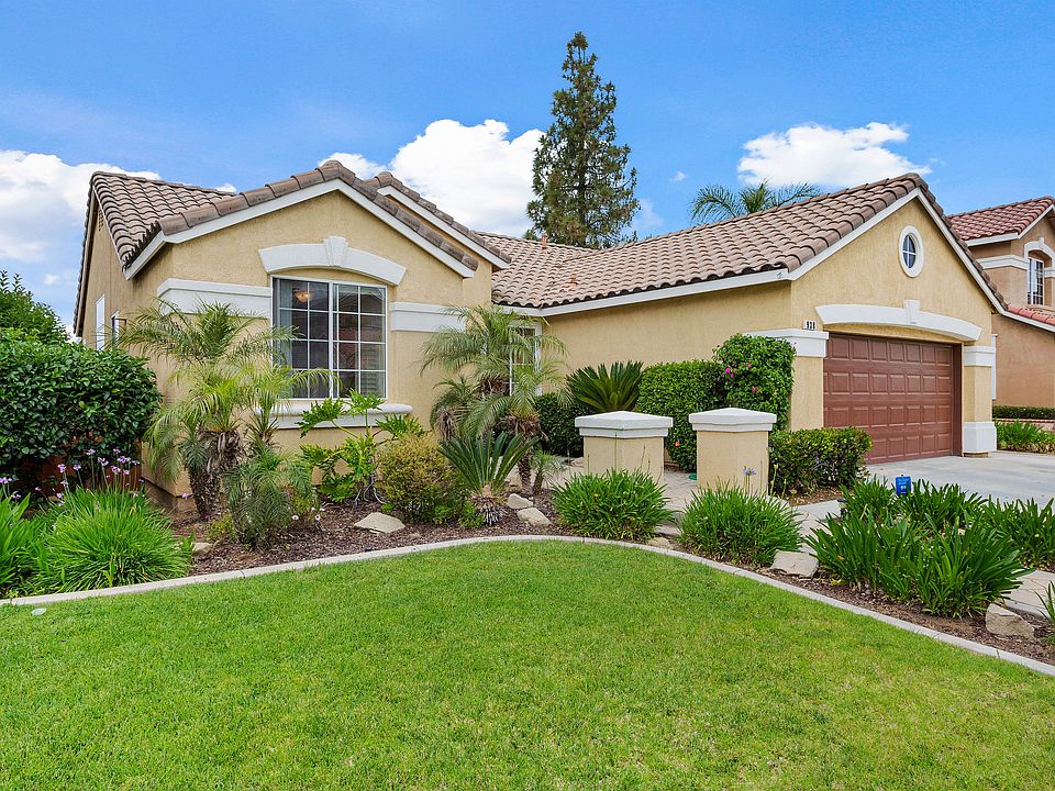 1st image of 938 Montague Cir