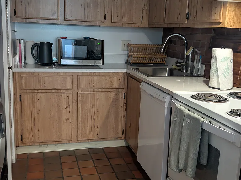 111 Gainsborough St #22A — Photo 21
