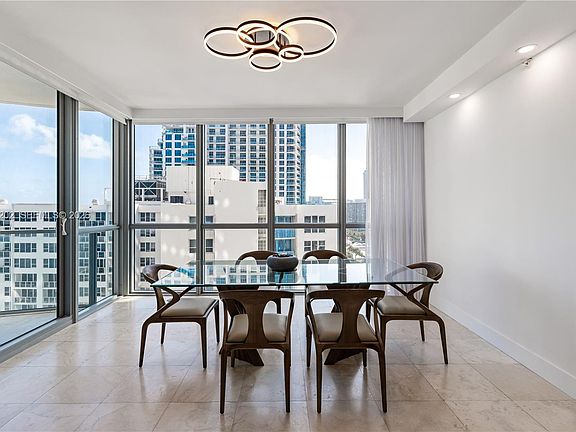 3rd image of 3101 S Ocean Dr APT 1504