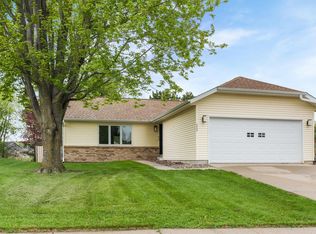 1111 Spruce Dr, Baraboo, WI 53913
