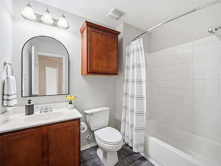 405 N Lynnwood Trl — Photo 20