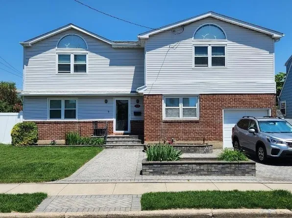 1036 Merillon Avenue, Westbury, NY 11590