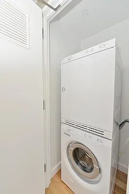 Rented by Solow Realty | media 6