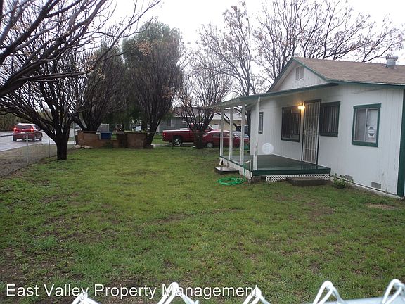 3rd image of 7888 Lankershim Ave