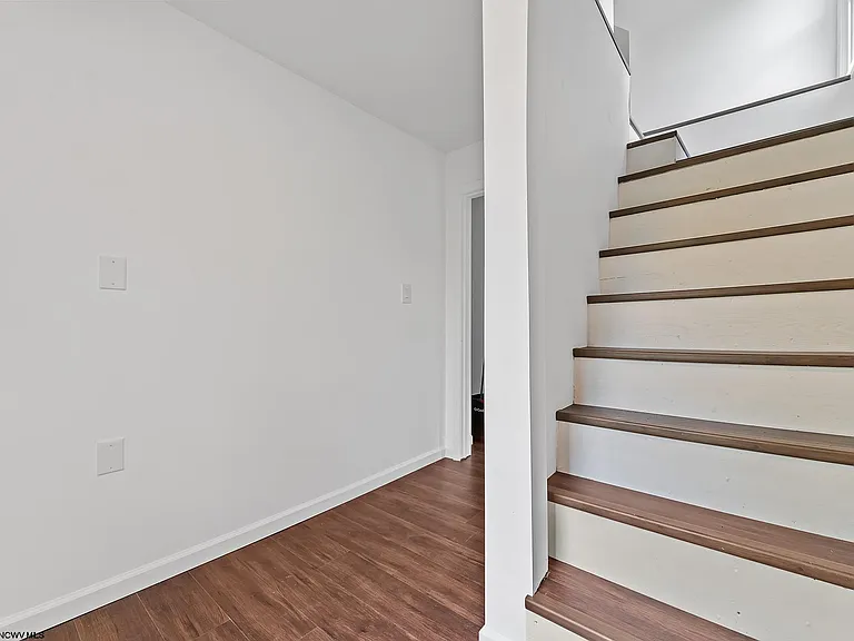 44 Edgehill St — Photo 30