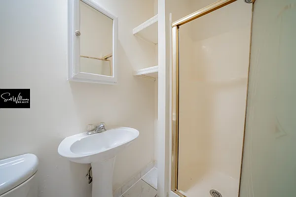 Rented by Scott Williams Realty LLC | media 36