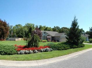 4 Freedom Dr, Cape May, NJ 08204