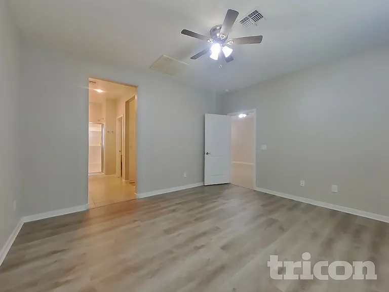 14366 S Pershing St — Photo 7