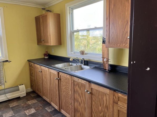 13 Merasheen Crescent, Arnold's Cove, NL A0B1A0