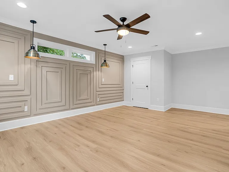 108 Averill St — Photo 18