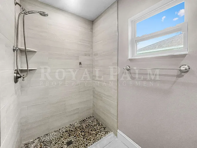 3309 10th St W — Photo 28