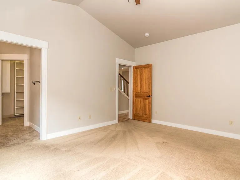 61473 Linton Loop — Photo 24