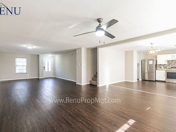 3rd image of 4124 Benicia Ln