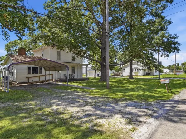 605 S 4th St #0, Osage City, KS 66523