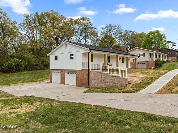 2nd image of 712 Gladstone Cir
