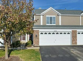 1272 Silk Oak Ln, Bartlett, IL