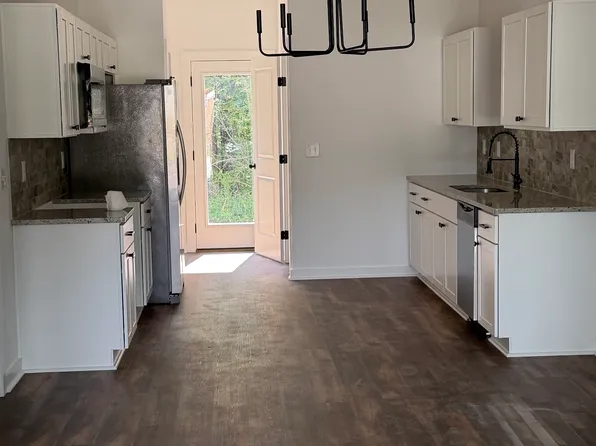129 Trifecta Dr, Calera, AL 35040