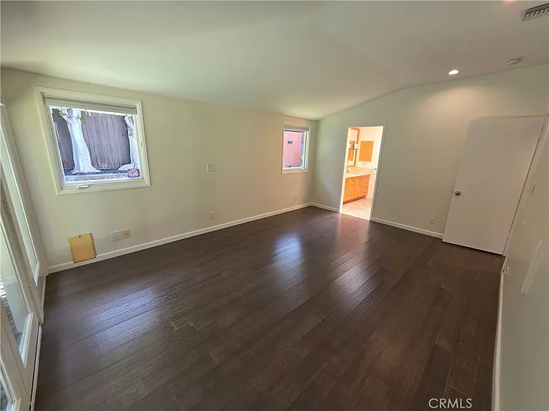 310 S Thurston Ave — Photo 41