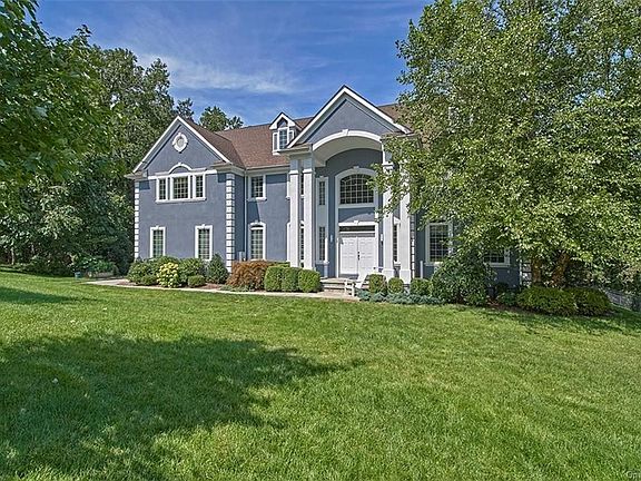 2nd image of 36 Forest Lake Dr