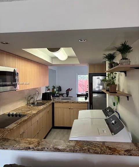 10720 NW 7th St #7A — Photo 9