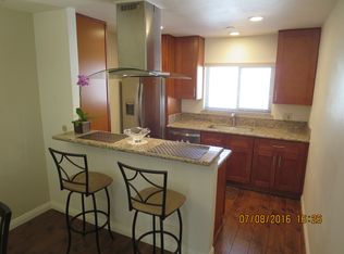 6031 Fountain Park Ln APT 13, Woodland Hills, CA 91367