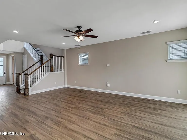 428 Settlers Landing Dr — Photo 8