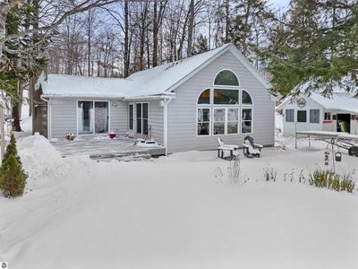 481 Lake Dr NE, Kalkaska, MI, 49646
