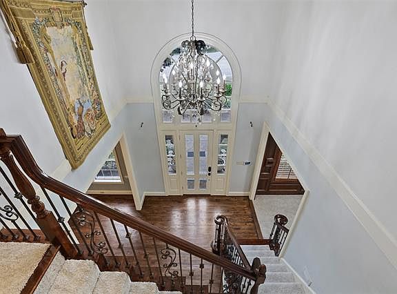 4th image of 5417 Thistle Hill Cir