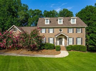 1677 Durrett Way, Dunwoody, GA 30338